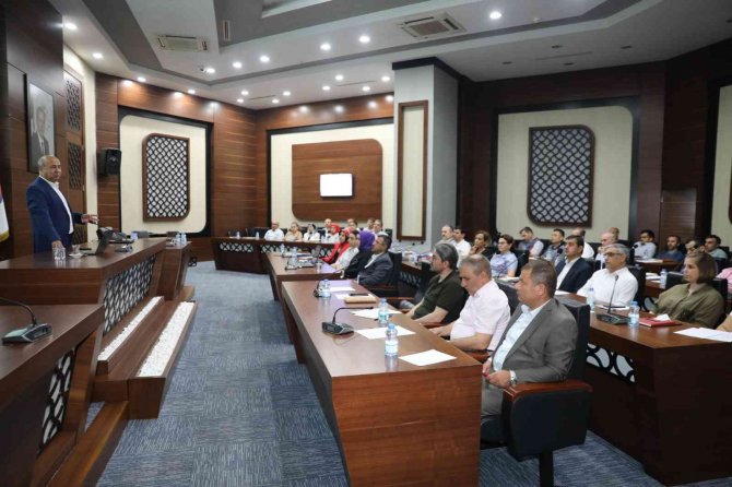 Körfez’de Kurum İçi Eğitimler Sürüyor