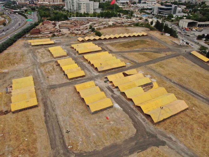 Kurban Pazarları Bayrama Hazırlandı, Kurbanlıkları Bekliyor