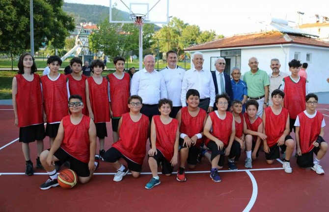 Ali Fuat Özge Spor Kompleksi Açıldı