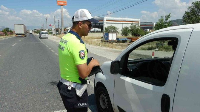 Muğla’da, Kurallara Uymayan Sürücülere Ceza Kesildi