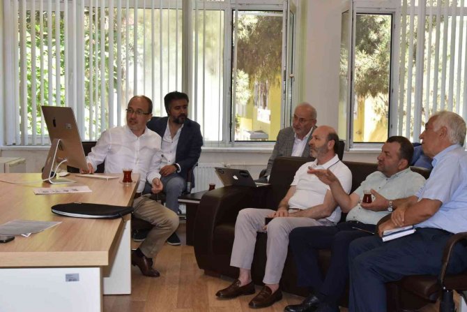 Rektör Ünal: “Güzel Sanatlar Kampüsü’nü Daha Çekici Hale Getireceğiz”