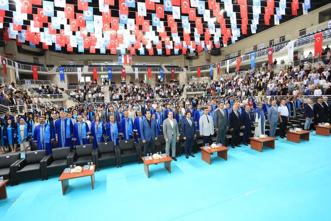 Paü Mezunlarını Yeni Yaşamlarına Uğurladı