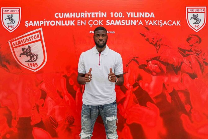 Samsunspor Gaetan Laura İle 3+1 Yıllık Sözleşme İmzaladı