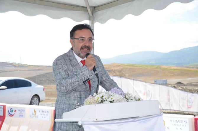 Yalova Makine Osb’de Fabrika Temelleri Atılmaya Devam Ediyor