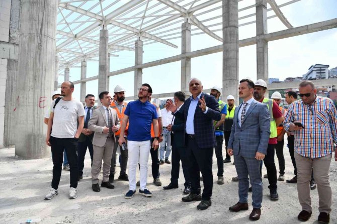 Başkan Zorluoğlu Yapılan Çalışmaları Basın Mensupları İle Yerinde İnceledi