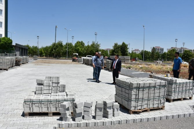 Bağlar Belediyesi Yol İyileştirme Çalışmalarına Devam Ediyor