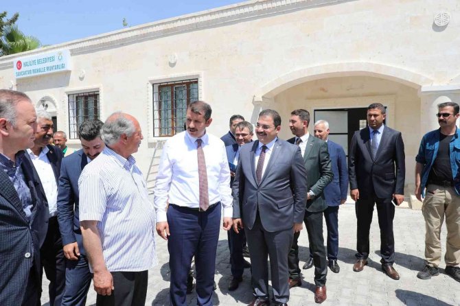 Vali Ayhan Canpolat’ı Hizmetlerinden Dolayı Tebrik Etti