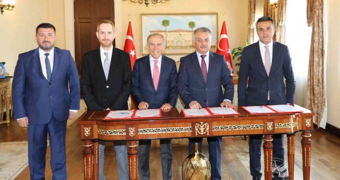 Hayırseverin Yaptıracağı Lise Ve Atölye İçin Protokol İmzalandı