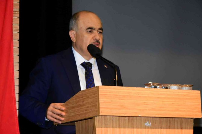 Vali Dağlı: “Çalıştığımız İllerin Tarihini Bilmekte Yükümlüyüz”