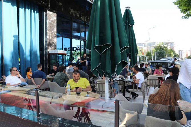 The Conforium Van Hotel Gelen Her Misafirlerini En Üst Düzeyde Ağırlıyor
