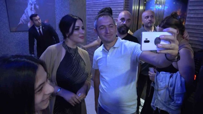 Zara’nın Amasya Konserine Yağmur Engeli