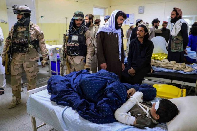 Afganistan’daki Depremde Can Kaybı Bine Yükseldi