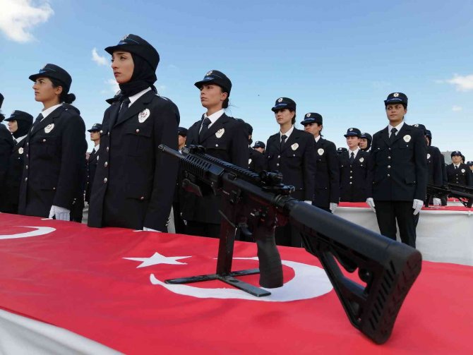 Şehit Önder Güzel Pomem 27. Dönem Mezunlarını Verdi