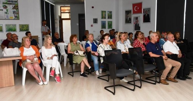 Altınova’da Tıbbi Bitkilerin Etkileri Anlatıldı