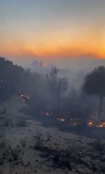 Kaş’taki Makilik Yangını 2 Saatte Kontrol Altına Alındı