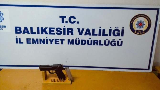 Balıkesir’de Polis Ve Jandarmadan ’Huzur’ Operasyonu