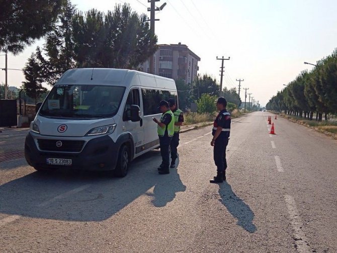 Balıkesir’de Polis Ve Jandarmadan ’Huzur’ Operasyonu