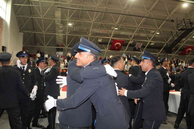 Bayburt’ta 524 Polis Mezun Oldu