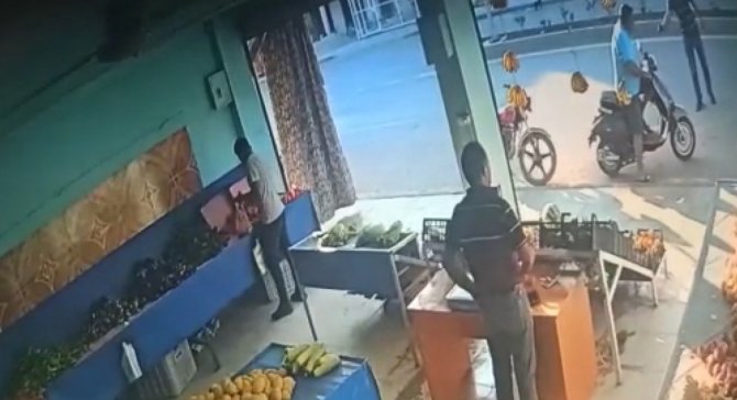 Tarsus’ta Alacak- Verecek Kavgası: 1 Yaralı