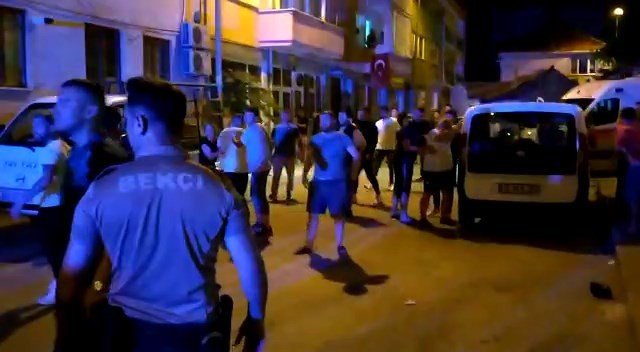 Bursa’da Kız Çocuğuna Taciz İddiası Mahalleliyi Sokağa Döktü