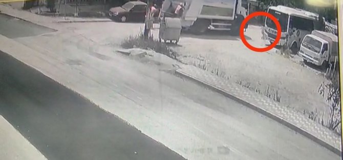 Çöp Kamyonu Küçük Kızı Ezdi