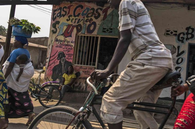Dünyanın Gelir Eşitsizliğini ’Yükleniyorlar’