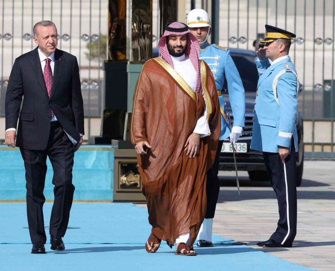 Cumhurbaşkanı Erdoğan, Suudi Arabistan Veliaht Prensi Selman’ı Resmi Törenle Karşıladı