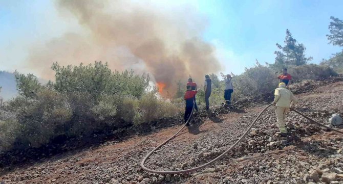 Denizli İtfaiyesi Marmaris’teki Yangın Söndürme Çalışmalarına Destek Veriyor