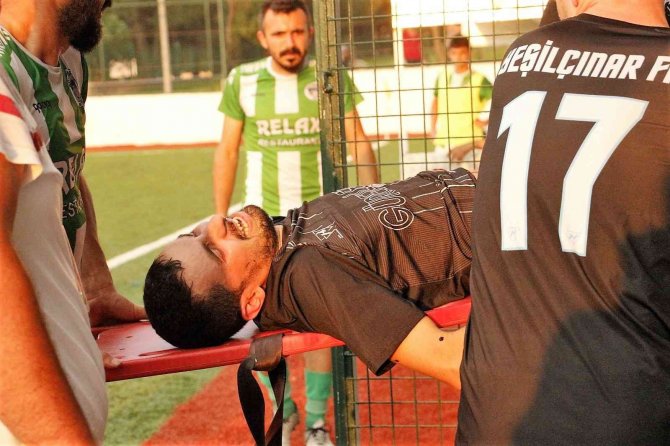 Yeşil Sahada Korkutan Sakatlık