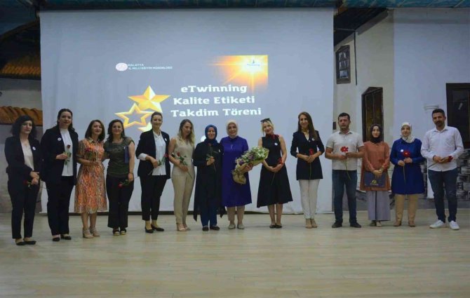 Eğitimde Başarıya Ödül