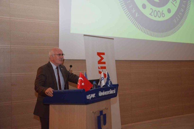 Uşak’ta ’Genç Nesiller Yarışıyor’ Proje Yarışmasında Ödüller Sahiplerini Buldu