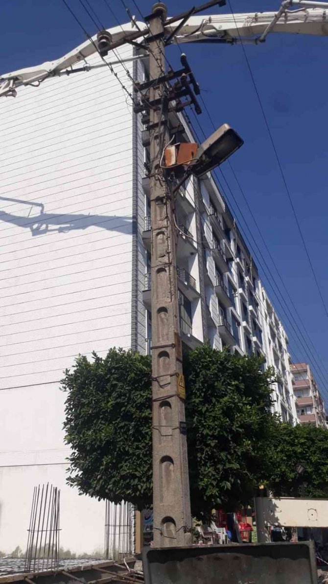 Elektrik Akımına Kapılan İnşaat İşçisi Yaşamını Yitirdi
