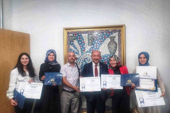 Hisarcık’ta Etwinning Projelerine Ulusal Kalite Etiketi
