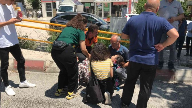 Kaza Yapan Oğluna Bir Şey Olduğunu Zanneden Anne Baygınlık Geçirdi