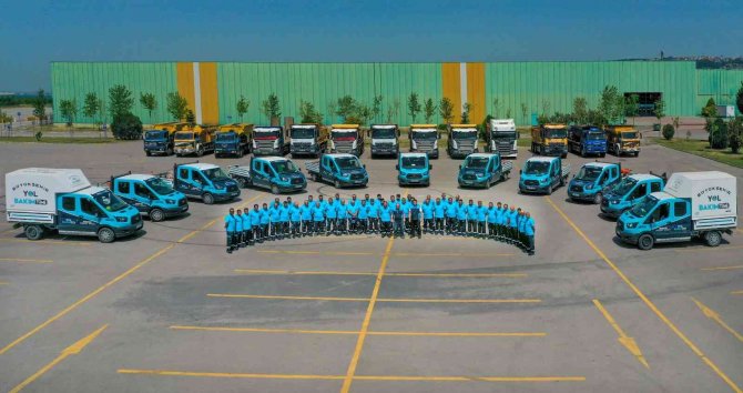 Büyükşehir Yol Bakım Timi Görev Başında