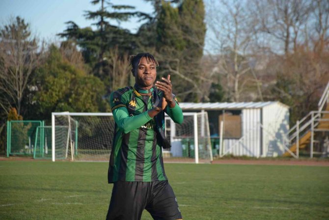 Rasheed Akanbi Resmen Fc Sheriff’te
