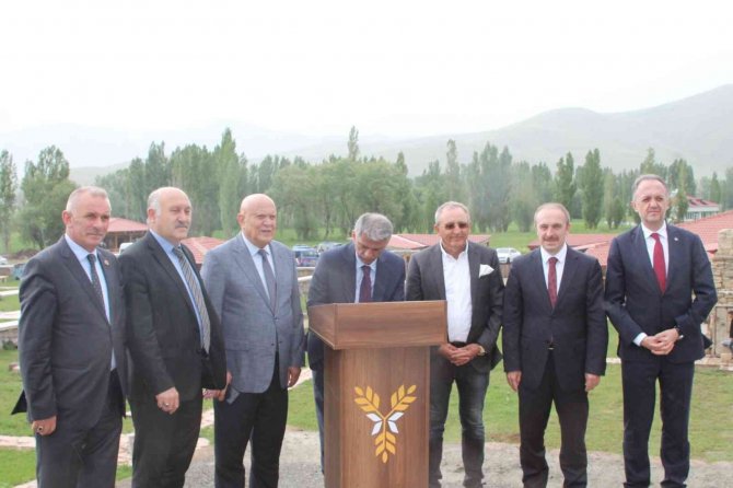 Kültür Ve Turizm Bakan Yardımcısı Alpaslan Bayburt’ta