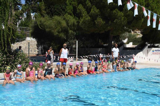 Kuşadalı Minikler Yaz Tatilinde Sporsuz Kalmayacak