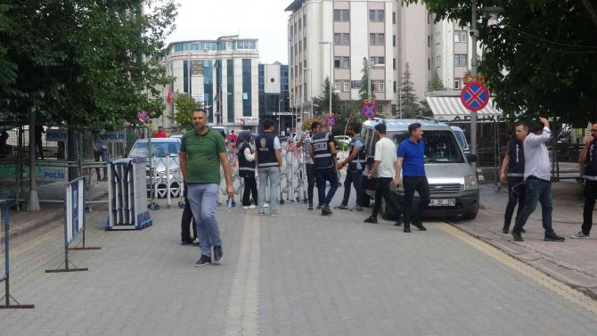 Malatya’daki Silahlı Çatışma Zanlısı 6 Kişi Daha Adliyede
