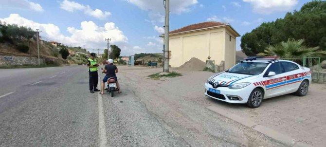 Manisa’da Motosiklet Sürücülerine Ceza Yağdı