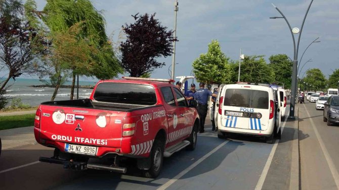 Ordu’da Boğulma Tehlikesi Geçiren 2 Kişi Kurtarıldı