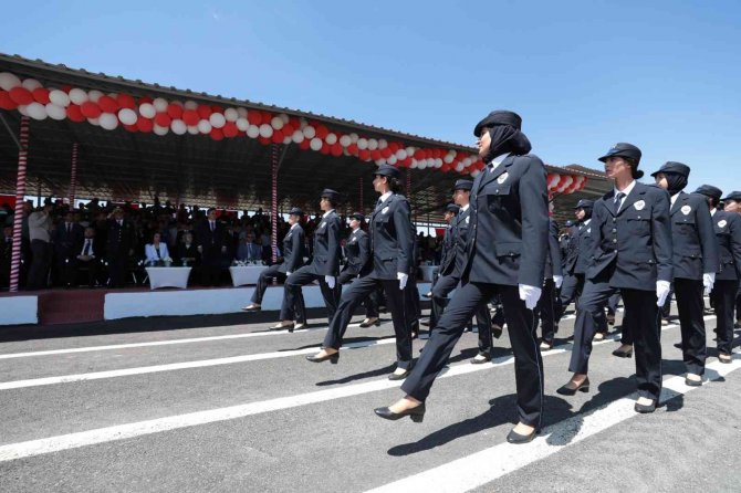 Şehit Önder Güzel Pomem 27. Dönem Mezunlarını Verdi