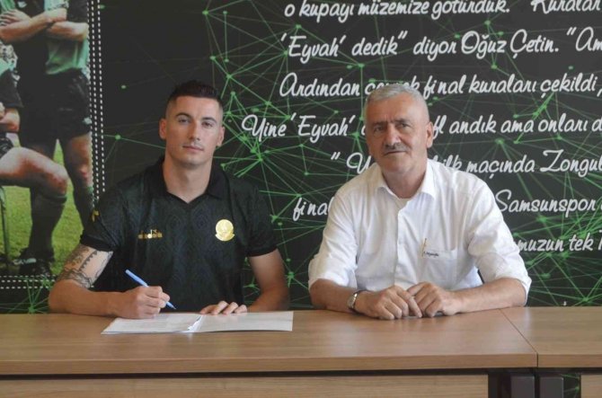 Sakaryaspor, Odise Roshi İle 2 Yıllık Sözleşme İmzaladı