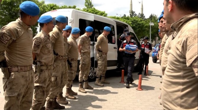 Samsun’da Uyuşturucu Satıcılarına Operasyon: 20 Gözaltı
