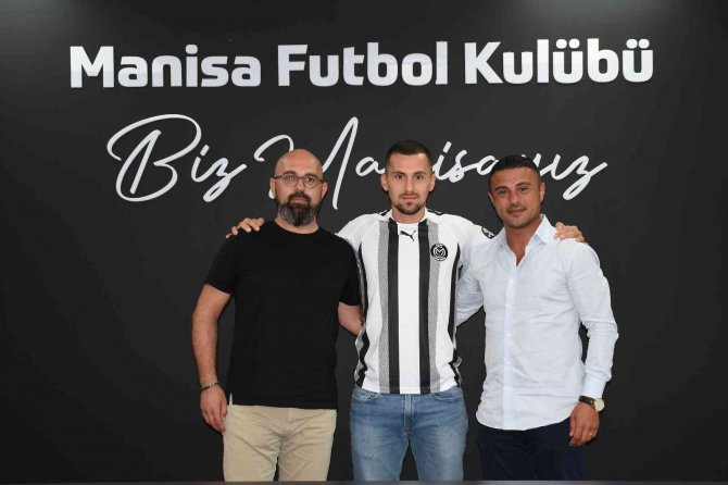 Bursaspor’dan Ayrılan Burak Altıparmak Manisa Fk’da