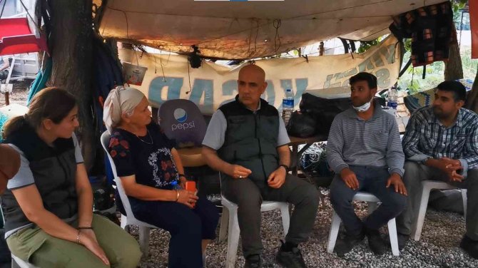 Tarım Ve Orman Bakanı Kirişçi: "Yangınının Büyümesinin Sebebi Hava Sıcaklığı İle Kozalak Fırlatması"