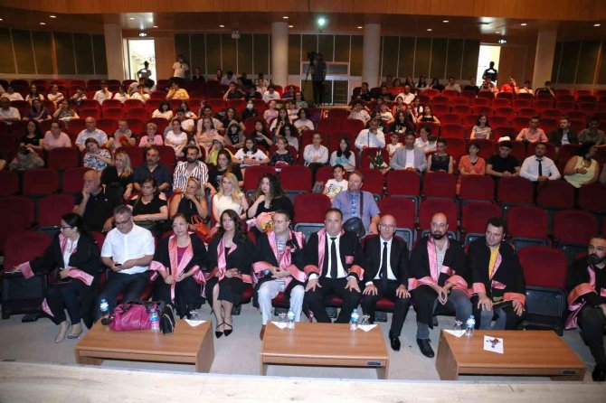 Devlet Konservatuvarında Mezuniyet Senfonisi