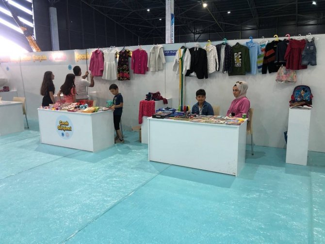 Türkiye’nin En Büyük ’Çocuk Girişimciler Çarşısı’ Tuzla’da Açıldı