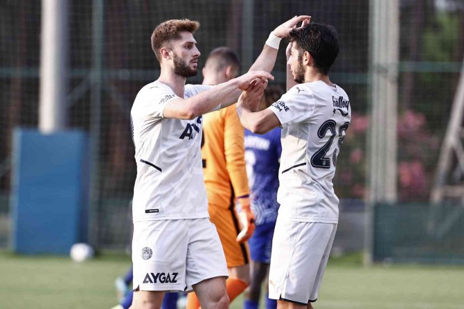 Hazırlık Maçı: Fenerbahçe: 2 - Fc Shkupi: 2