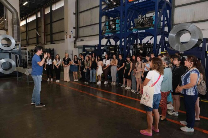 ‘Yıldız Kızlar’ İ̇stanbul’da Buluştu